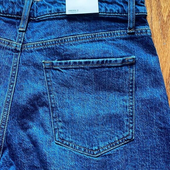 Forever 21 daisy embroidered medium wash denim jeans fringe shorts size 29 NWT - Picture 10 of 10